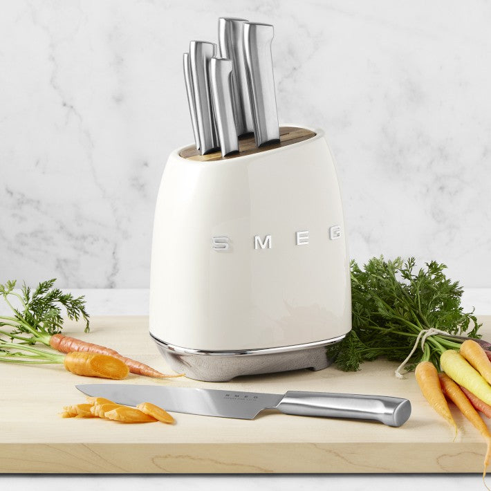 Amazon | Smegクリームステンレススチールナイフブロックセット